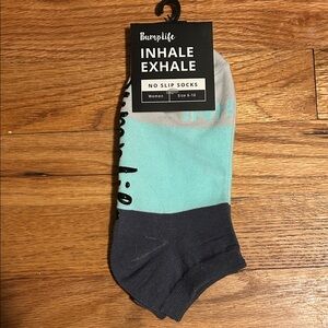 Inhale Exhale No Slip Socks - Teal and Dark Gray